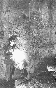 Otto Rahn in Catar's cave